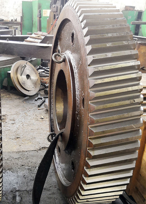 Ingranaggio elicoidale 40XMA 42CrMo del dente della trasmissione di 8 moduli per il riduttore di velocità industriale