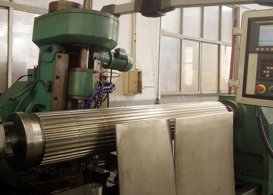 L'asse 20CrMnTi del pignone del dente cilindrico di BACCANO 5480 ha frantumato l'albero di entrata a spirale della scanalatura