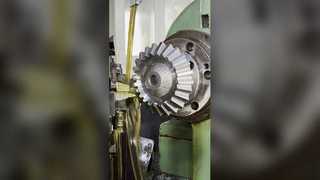 Ingranaggi conici di precisione realizzati su misura